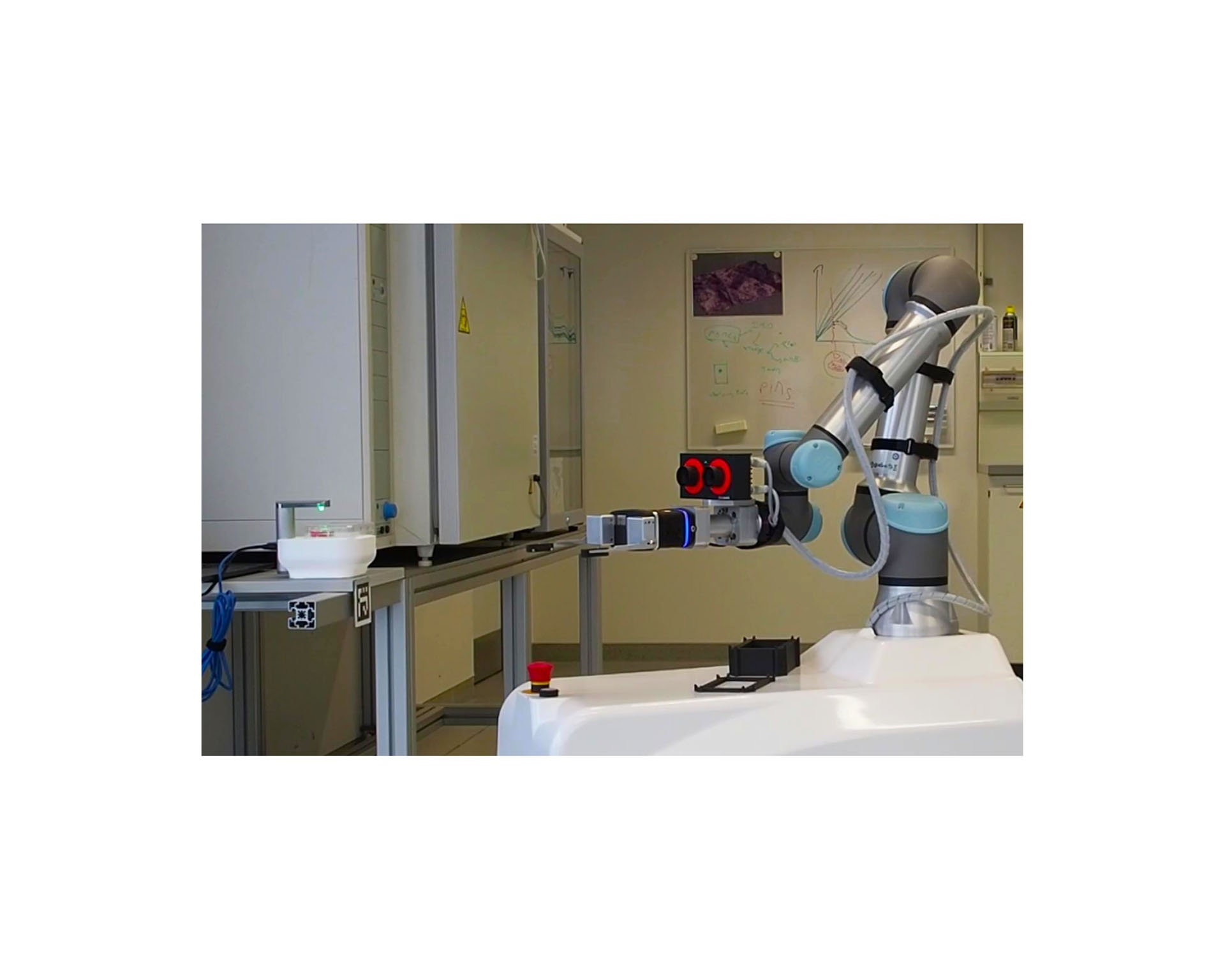 lab automation_robot
